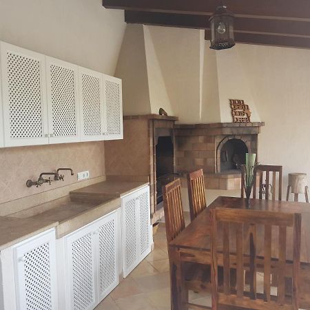Villa Milagro - 3 Bedroom Finca Style Villa With Pool Near Golf Course/Beaches - Air Cond. 波连斯萨 外观 照片