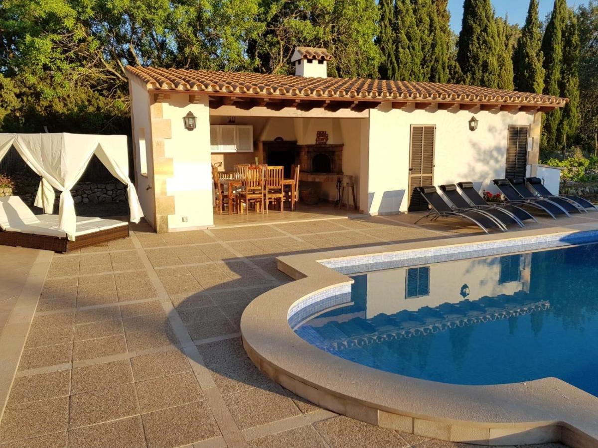 Villa Milagro - 3 Bedroom Finca Style Villa With Pool Near Golf Course/Beaches - Air Cond. 波连斯萨 外观 照片